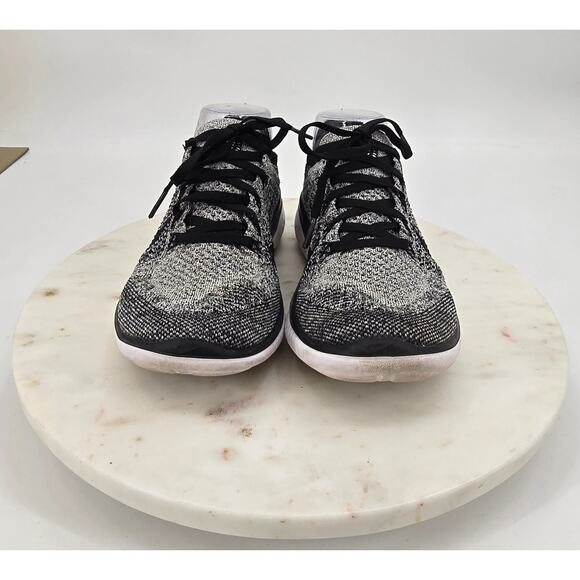 Nike Free RN Flyknit Running Shoes – Oreo Black/White – Women’s 8 - Picture 2 of 7